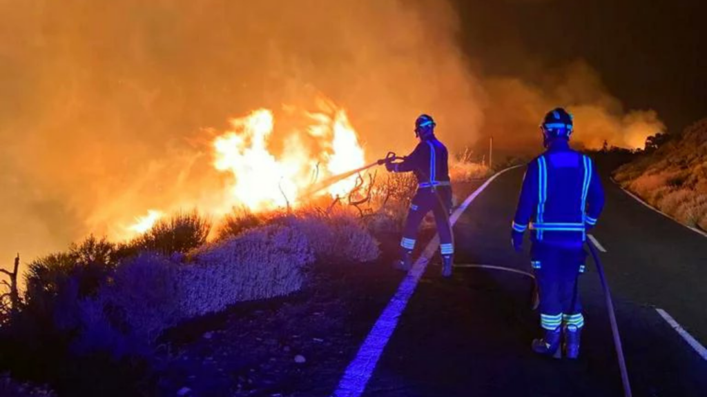 Incendio de Tenerife que ha afectado a más de 13.000 hectáreas | BOMBEROS TENERIFE