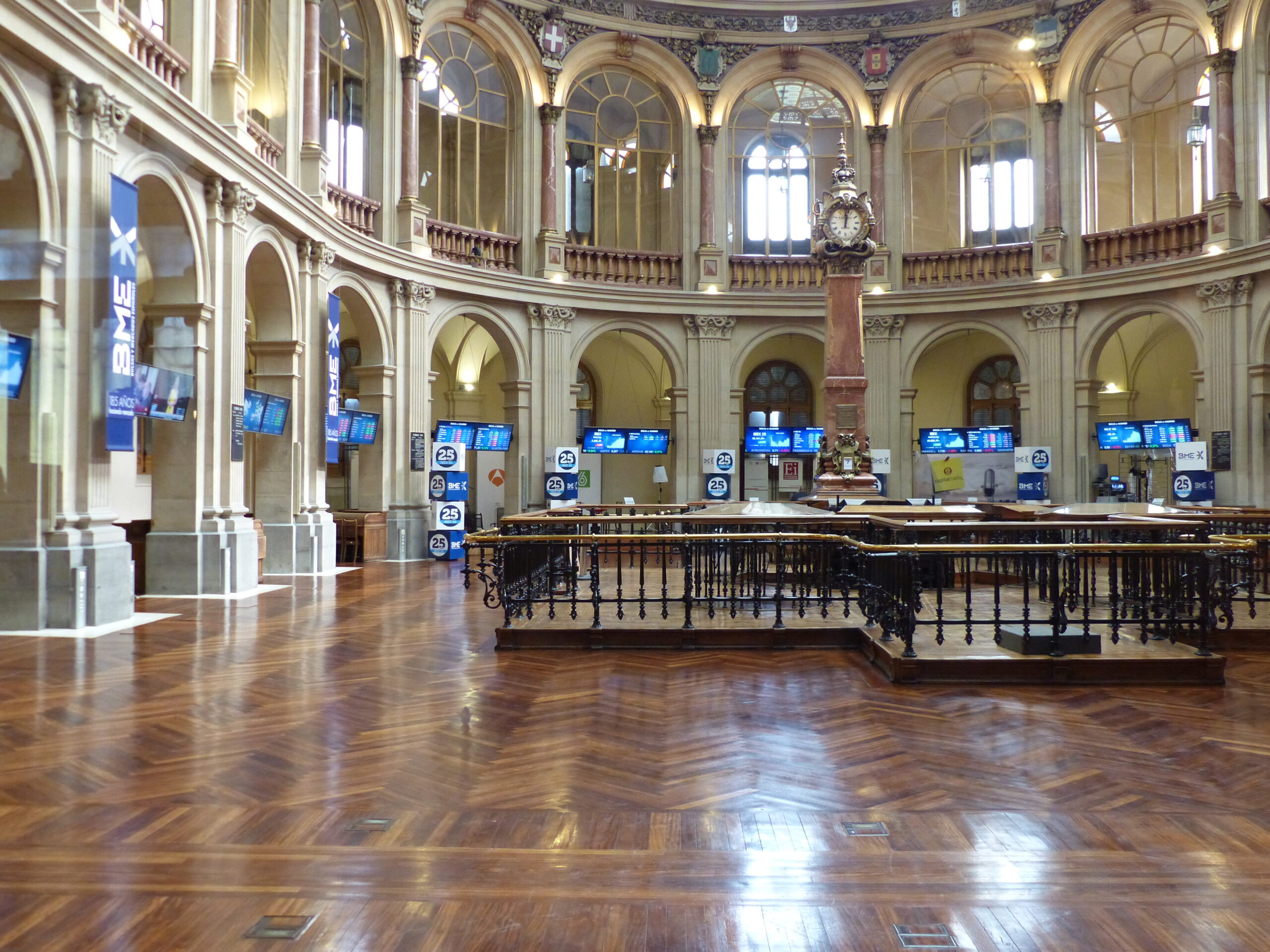Interior del Palacio de la Bolsa de Madrid | Benjamín Núñez González
